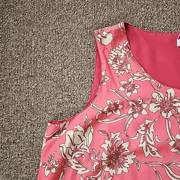 Top - Picture 6 of 13